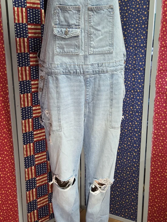 **Celebrity Pink Light Blue Denim Piece** - Picture 1 of 10